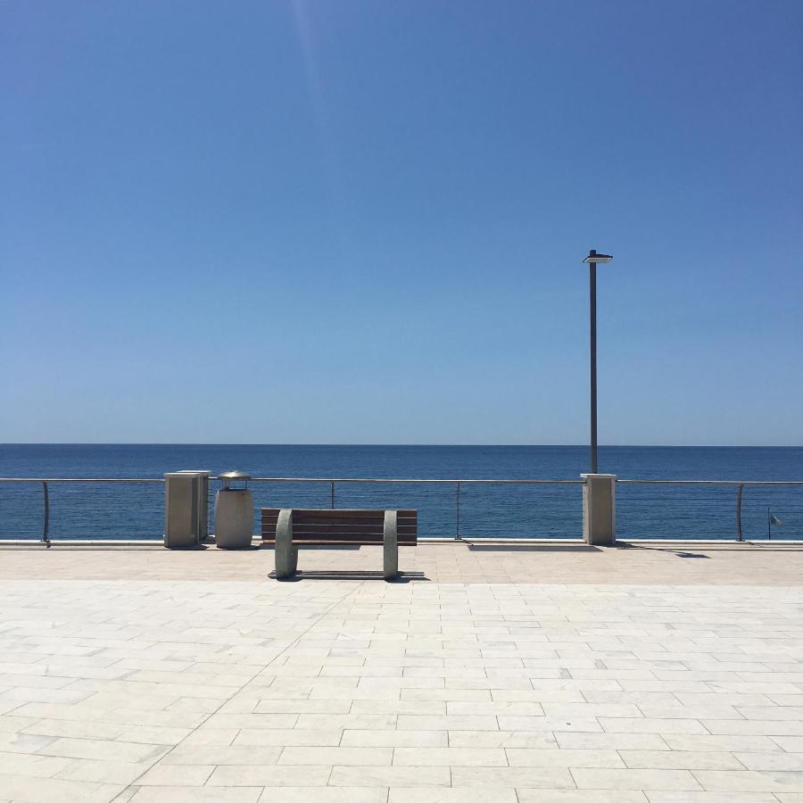 Minerva Deiva Marina Exterior foto