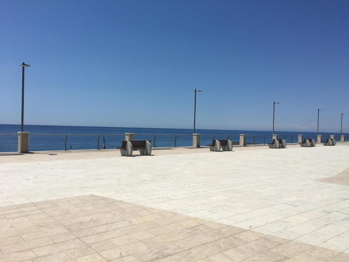 Minerva Deiva Marina Exterior foto